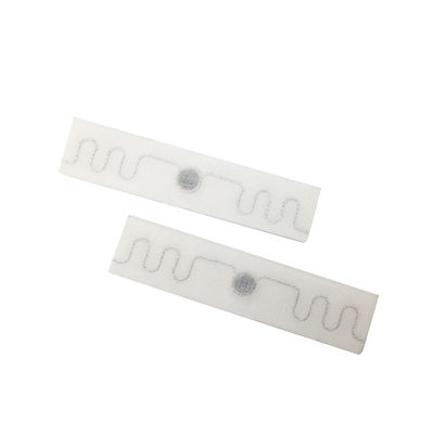 L'etichetta 20*86mm della lavanderia di frequenza ultraelevata del tessuto RFID lavora le etichette a macchina lavabili di RFID